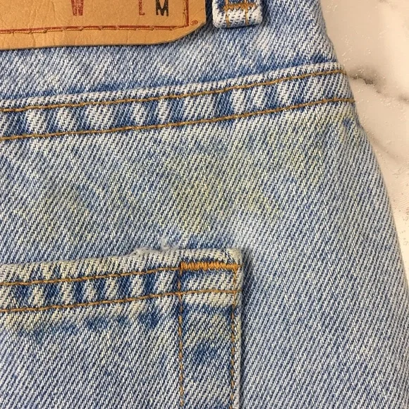 Levis Vintage 90s 550 Relaxed Tapered Leg Mom Jean‎ - Picture 6 of 13